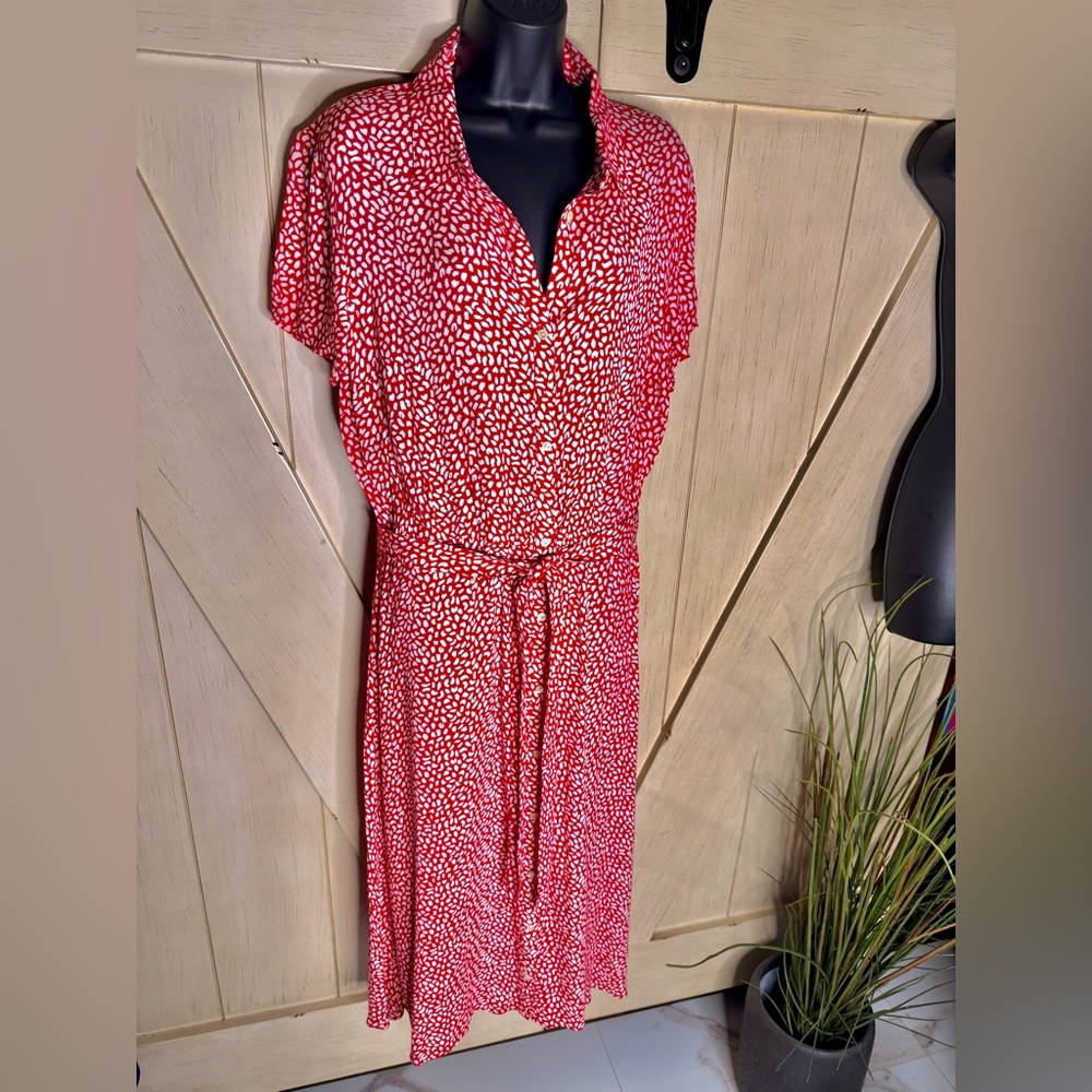 Dress - Picture 8 of 9